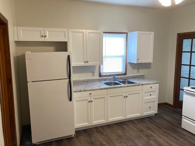 Building Photo - 602 2nd St SW