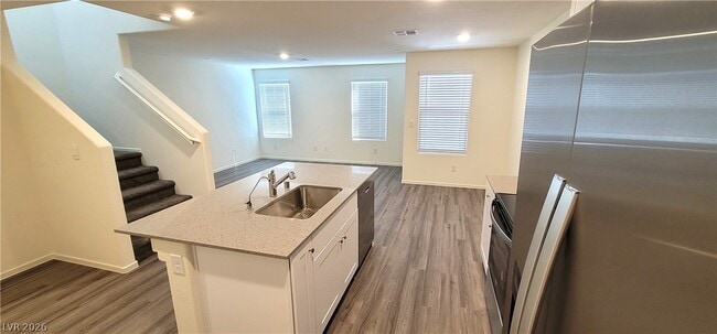 Building Photo - 1900 Omaggio Pl