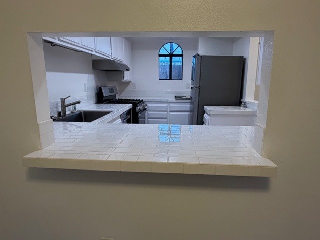 Kitchen - 4627 Finley Ave