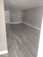 Building Photo - 1611 Chinquapin Grove Rd