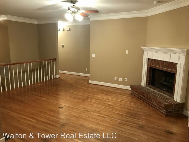 Building Photo - 3070 Old Stone Dr