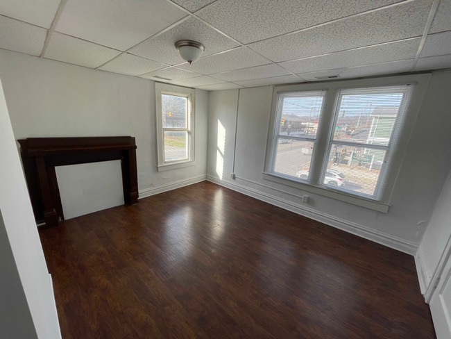 Building Photo - 1603 7th Ave