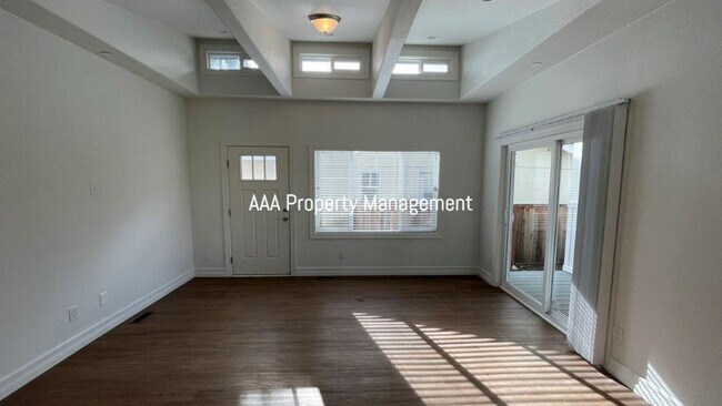 Foto del edificio - Walnut Creek, Beautiful 2 bedroom 2 bathroom home, Great location!