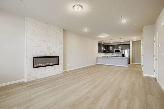 Building Photo - Brand New! Immaculate 3-Bedroom Townhome i...
