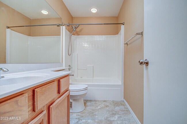 Building Photo - 3521 W Chama Dr