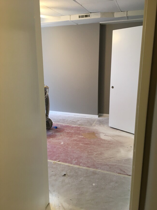 Foto del edificio - 406 N Main St