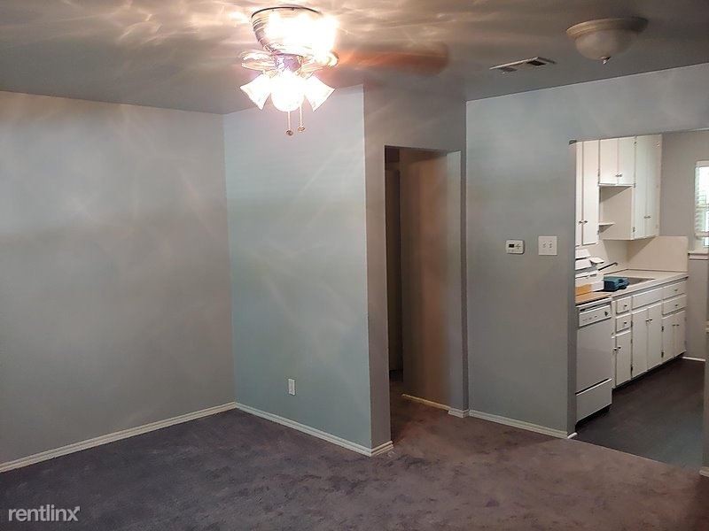 Primary Photo - 2 br, 1 bath Apartment - 1212 Elwood Road