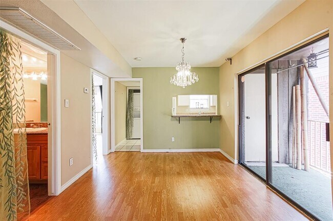 Foto del edificio - 3100 Walnut Bend Ln