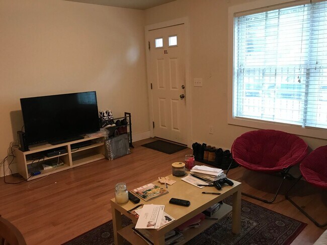 Foto del edificio - 4308 Wallace St