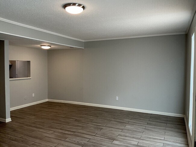 Building Photo - 864 Old Hickory Blvd