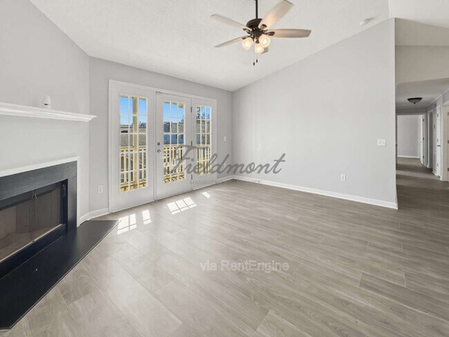 Foto del edificio - 107 Pelham Square Way