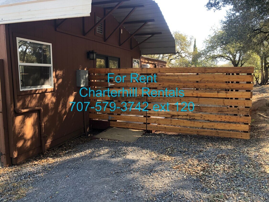 Primary Photo - Beautiful, like new granny unit  -- 5 minu...