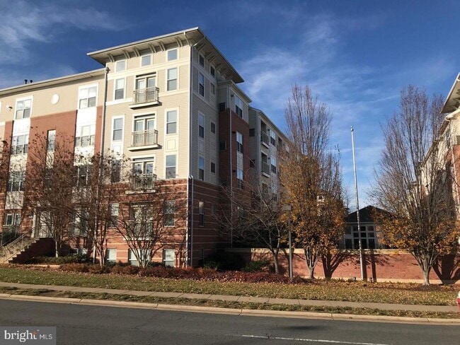 Building Photo - 9486 Virginia Center Blvd