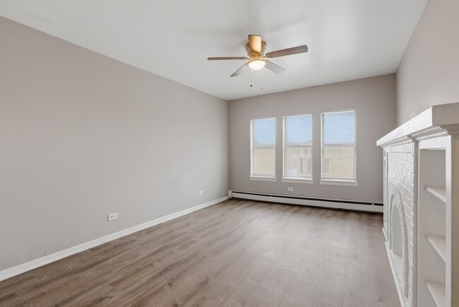 Building Photo - 237 S Lotus Ave