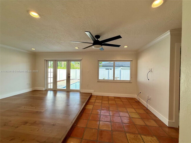 Foto del edificio - 12030 SW 92nd St