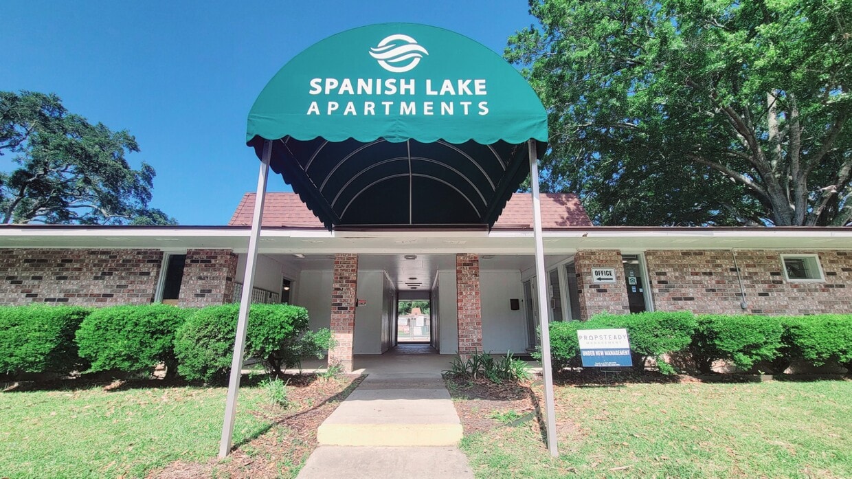 Primary Photo - Spanish Lake Apartments
