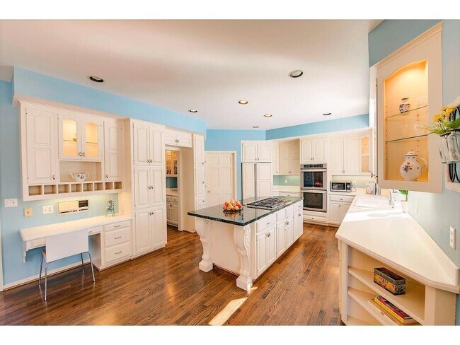 Foto del edificio - 3942 Haven Rd