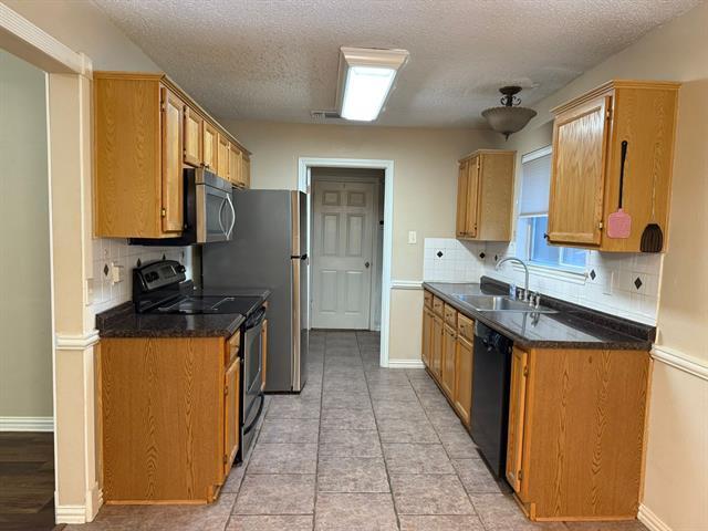 Foto del edificio - 2902 Hollis Dr