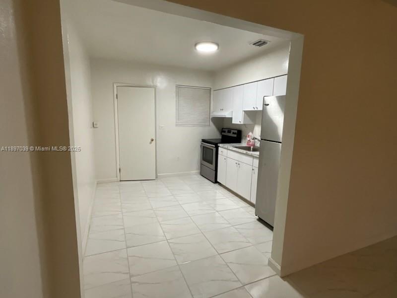 Foto principal - 2760 NW 47th St