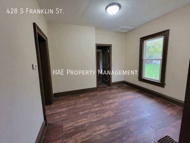 Building Photo - 428 S Franklin St.