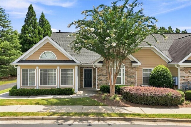 Foto del edificio - 3204 Village Ln