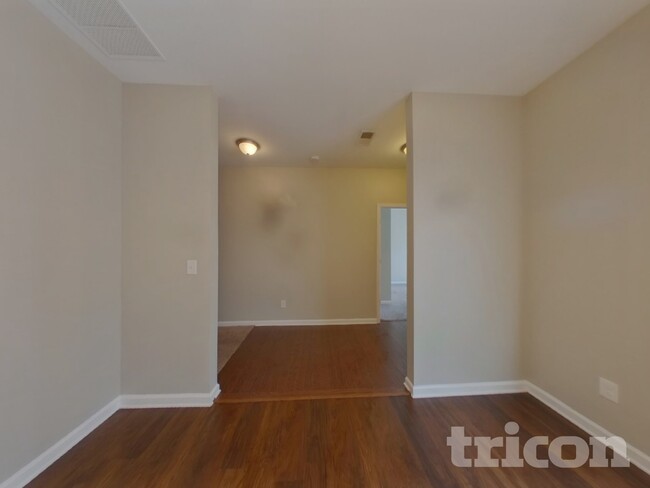 Foto del edificio - 3663 Shale Ln SE