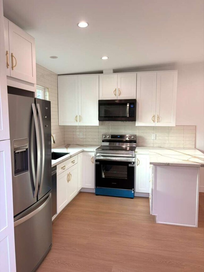 Foto del edificio - 10775 W Olympic Blvd