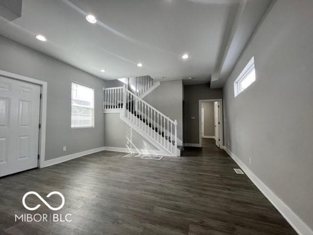 Foto del edificio - 1555 English Ave