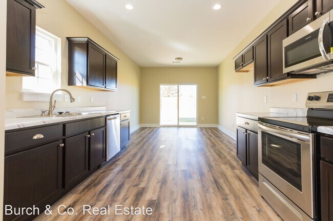 Building Photo - 3 br, 2 bath House - 3700 Red Maple Way