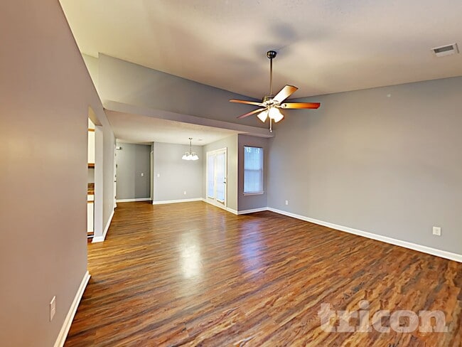 Foto del edificio - 109 Jaybird Ln