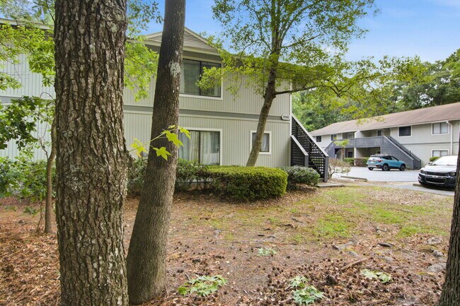 Building Photo - 2741 Jobee Dr