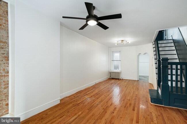 Foto del edificio - 2451 Jasper St