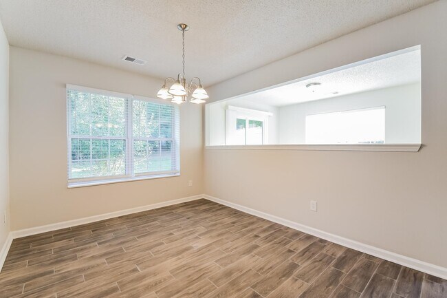 Building Photo - 10310 Deep Creek Cove