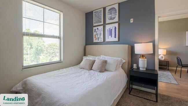 Foto del edificio - 2017 Brook Rd