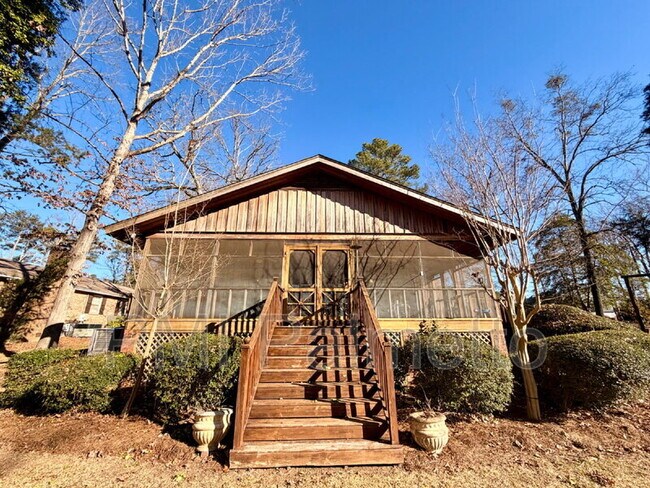 Building Photo - 222 Indian Creek Cir