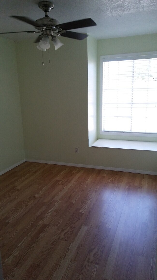 Foto del edificio - 4361 W Hobby Horse Rd