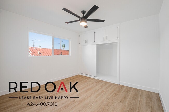 Foto del edificio - 6315 Cherry Ave