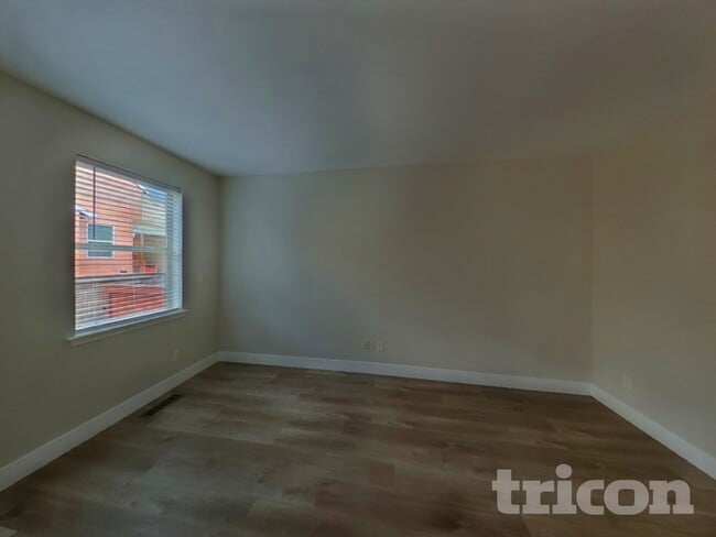 Foto del edificio - 11893 Dunhill Rd