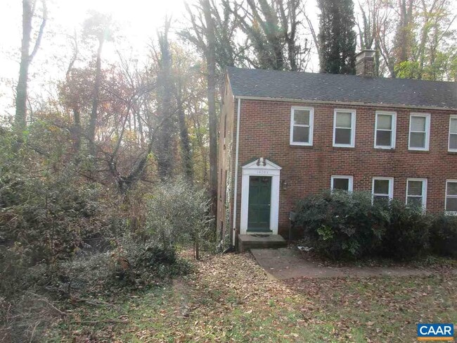 Building Photo - 1408 Gentry Ln