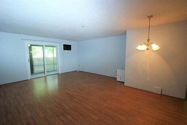 Foto del edificio - 76 Highwood Dr