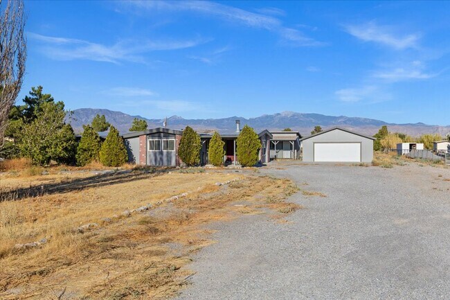 Building Photo - Charming Pahrump Home on a Quiet Cul-de-Sac