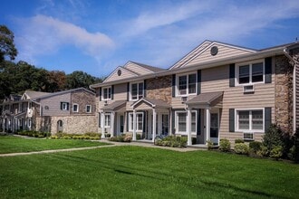 Building Photo - 65 Island Blvd