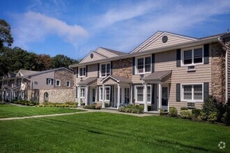Building Photo - 63 Island Blvd