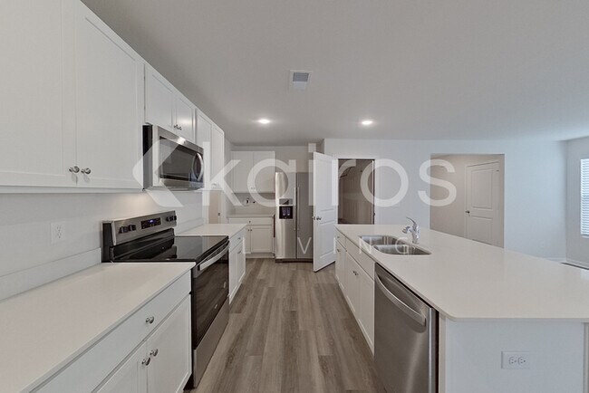 Foto del edificio - 131 Overstreet Way