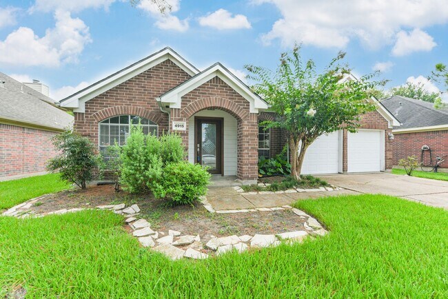 Foto del edificio - Charming Home in Pearland
