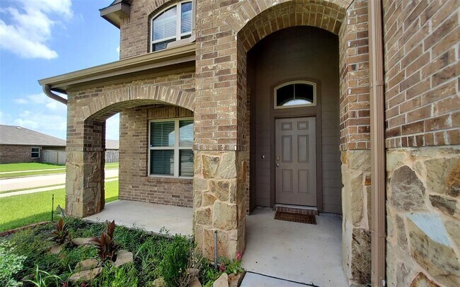 Foto del edificio - 3303 Zephyr Park Ln