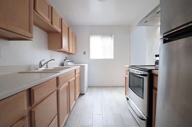 Foto del edificio - 1123 Betts St NE
