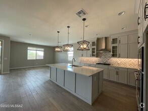 Building Photo - 11504 N Desert Calico Lp