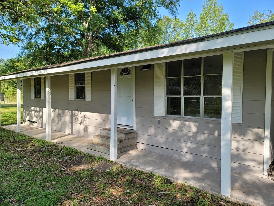 Primary Photo - 18463 Watts Rd