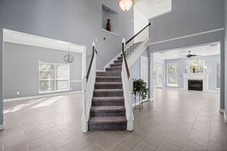 Building Photo - 47 N Winterport Cir